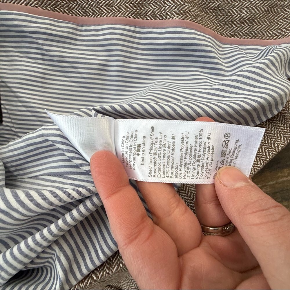 J. Crew Bristol Double-Breasted Blazer in Italian Cotton-Linen Herringbone - Picture 6 of 7